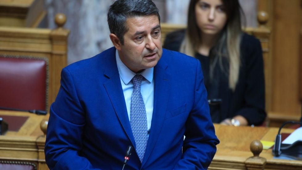 Νέο ιατρικό ανακοινωθέν για Μυλωνάκη: «Παραμένει διασωληνωμένος, σταθερή η κατάστασή του»